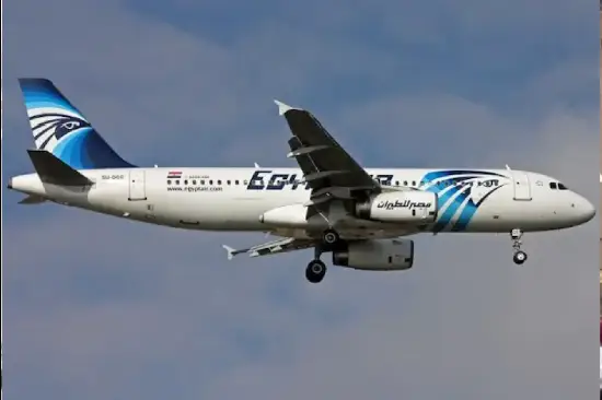 Travel in comfort and save time with a private flight to Cairo from Hurghada.